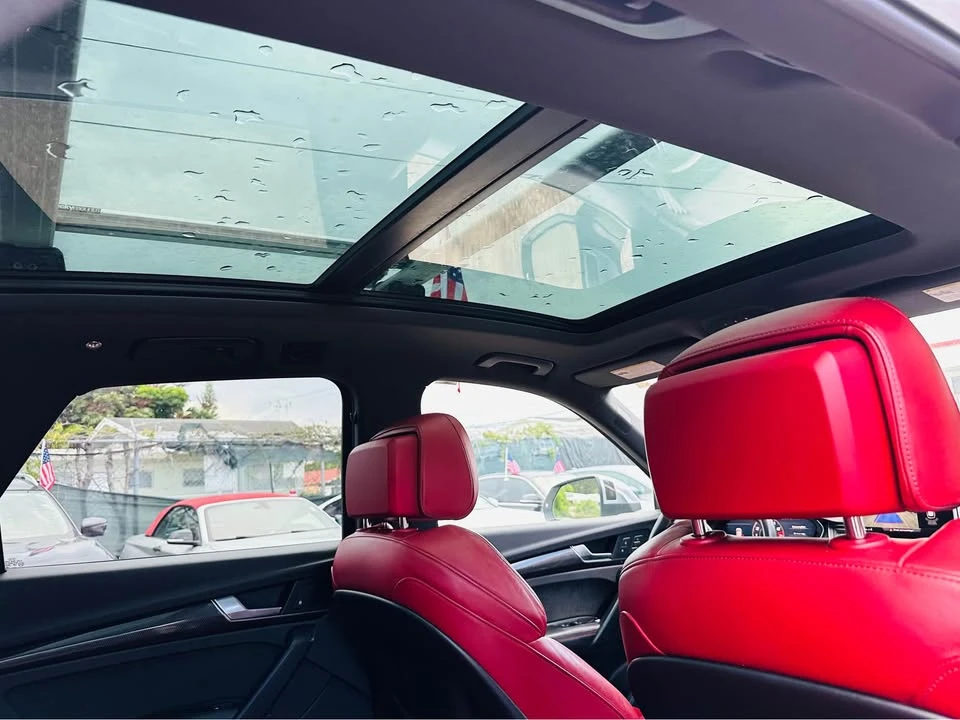 2018 Audi FY SQ5 - Image 7 of 12