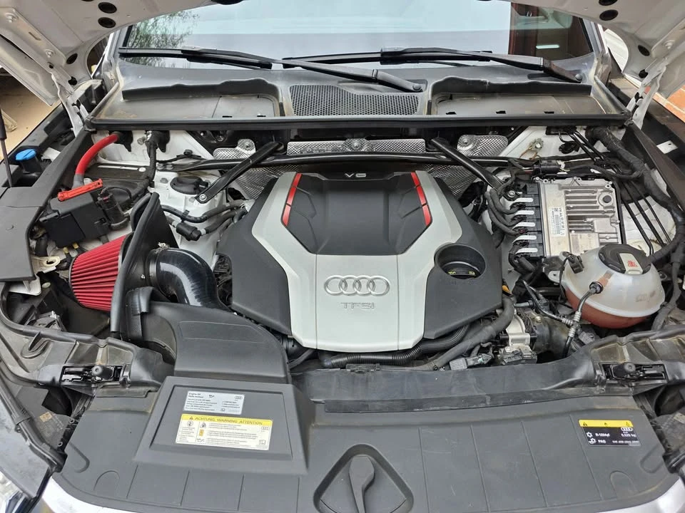 2018 Audi FY SQ5 - Image 8 of 11