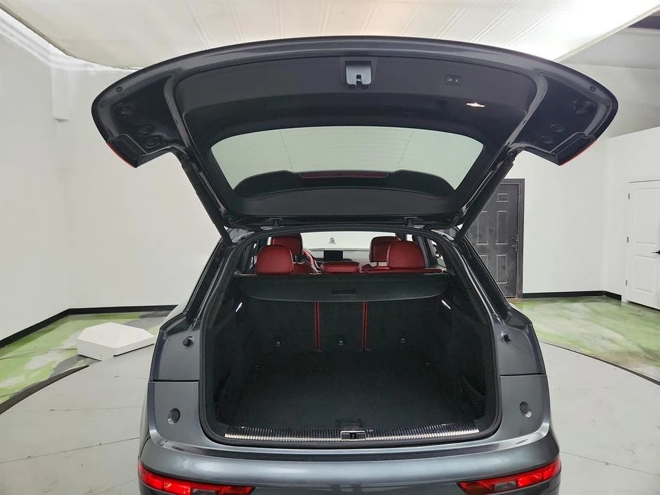 2018 Audi - Image 30 of 31