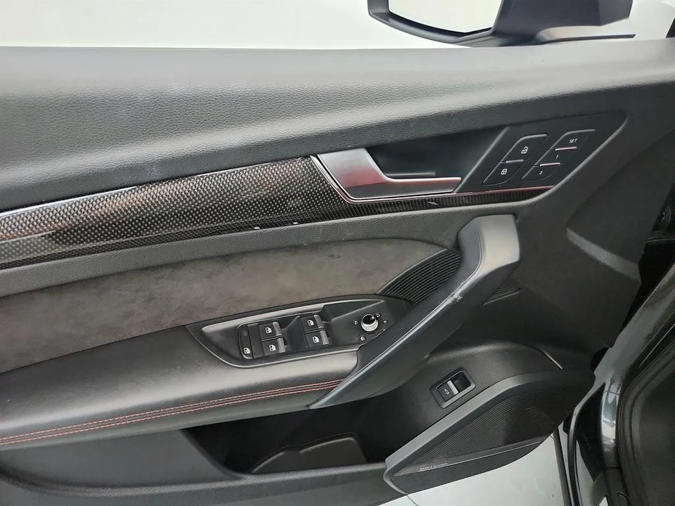 2018 Audi - Image 21 of 31