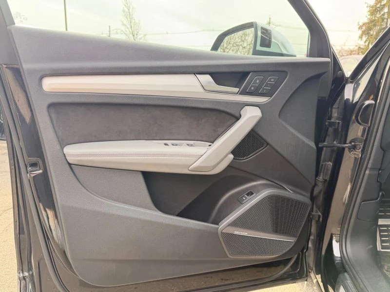 2018 Audi FY SQ5 - Image 9 of 12