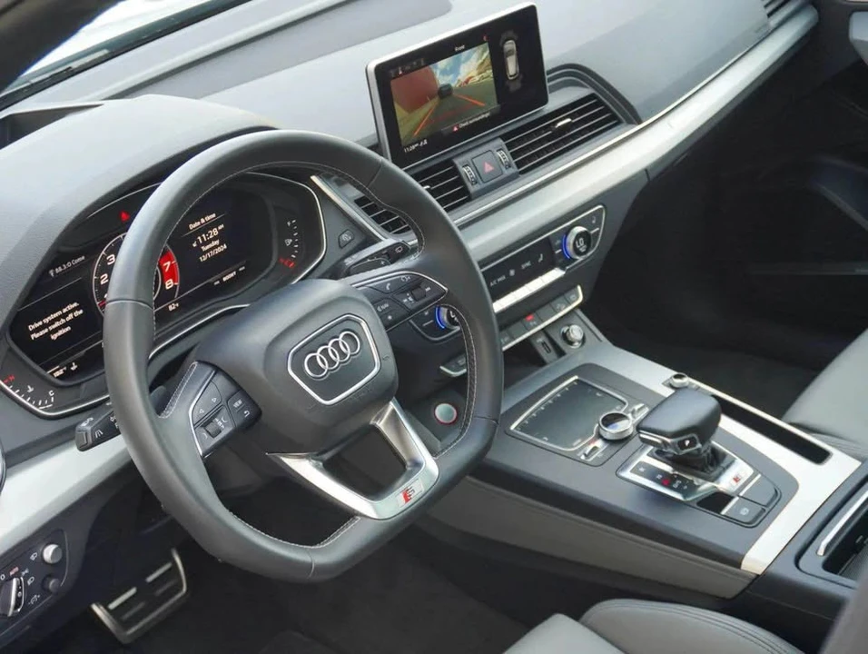 2018 Audi FY SQ5 - Image 5 of 12