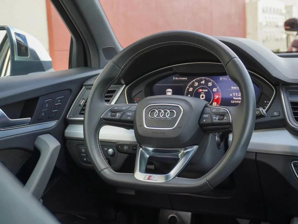 2018 Audi FY SQ5 - Image 6 of 12