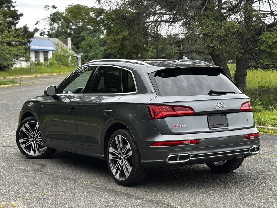 2018 Audi FY SQ5 - Image 8 of 20