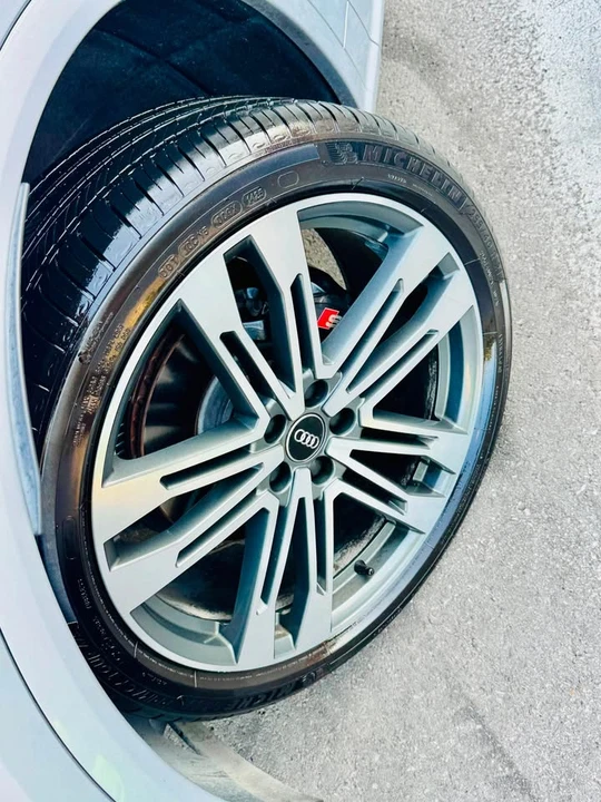 2018 Audi FY SQ5 - Image 19 of 20