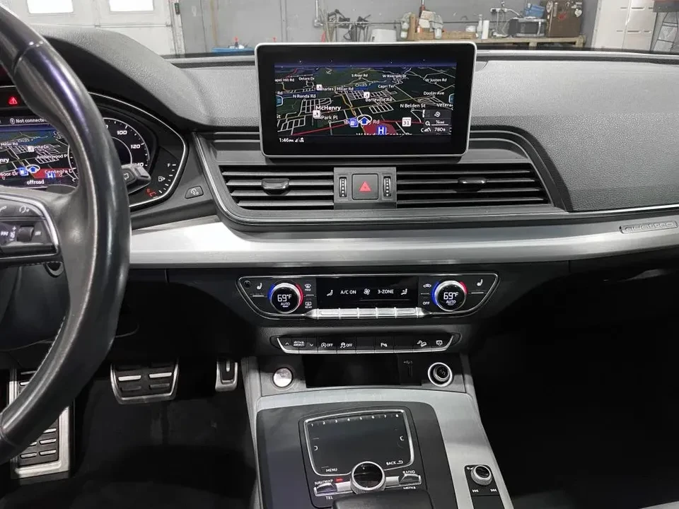 2018 Audi FY SQ5 - Image 11 of 18