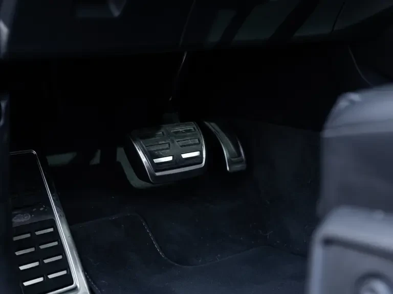2018 Audi FY SQ5 - Image 17 of 31
