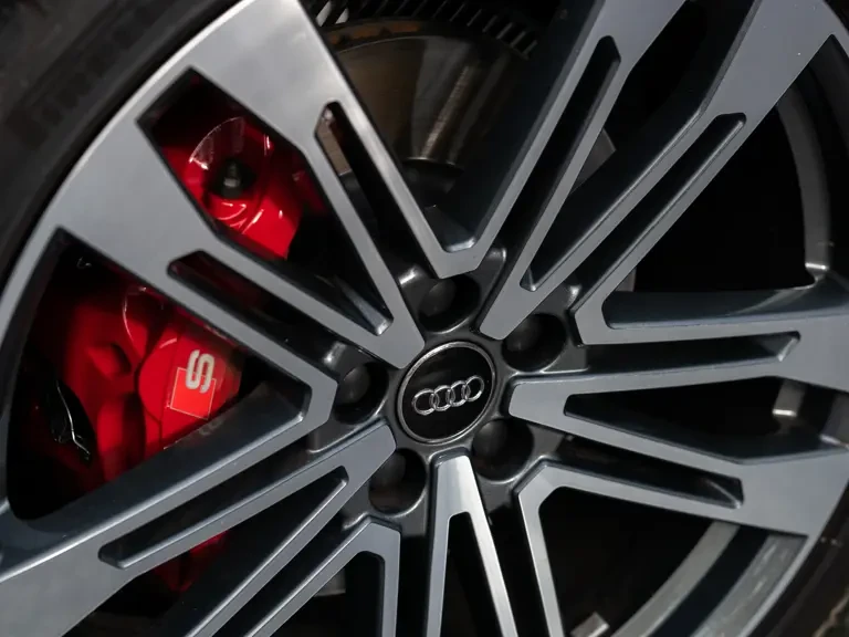 2018 Audi FY SQ5 - Image 26 of 31