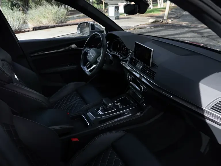 2018 Audi FY SQ5 - Image 5 of 31