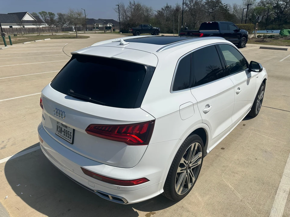 2018 Audi FY SQ5 - Image 11 of 31