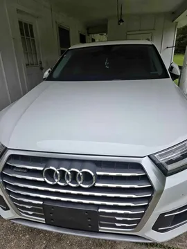 2018 Audi SQ7 Premium Plus Sport Utility 4D