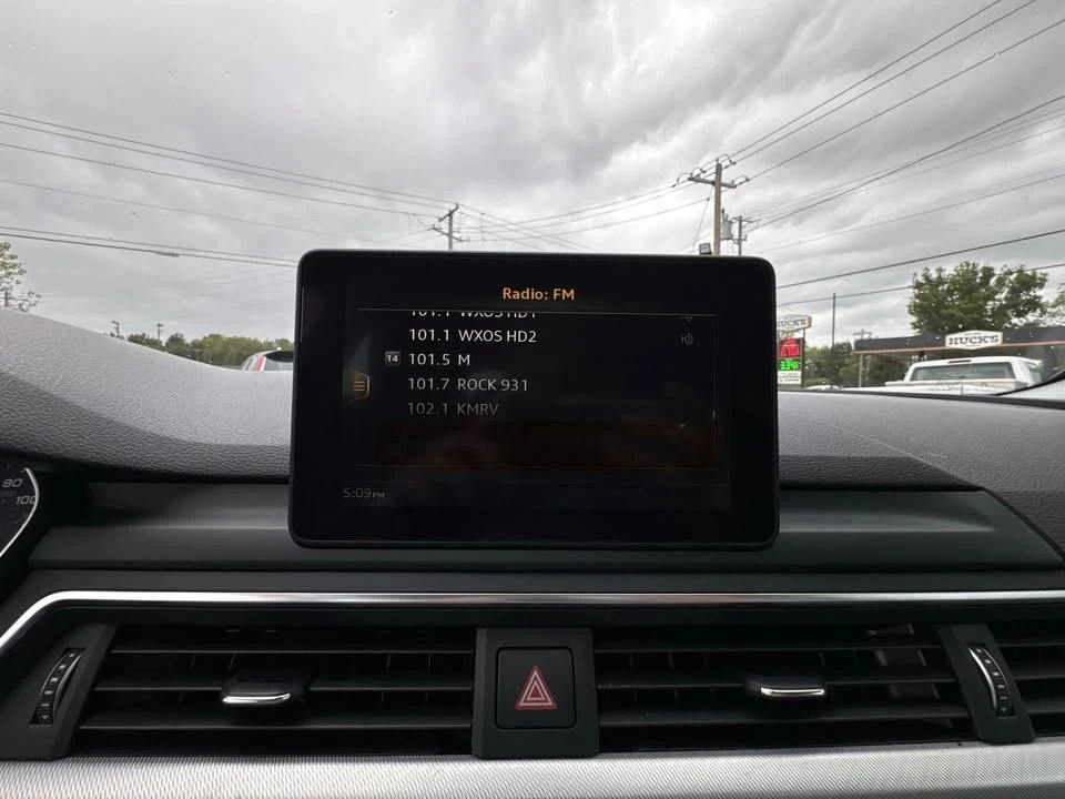 2018 Audi B9 A4 - Image 11 of 18