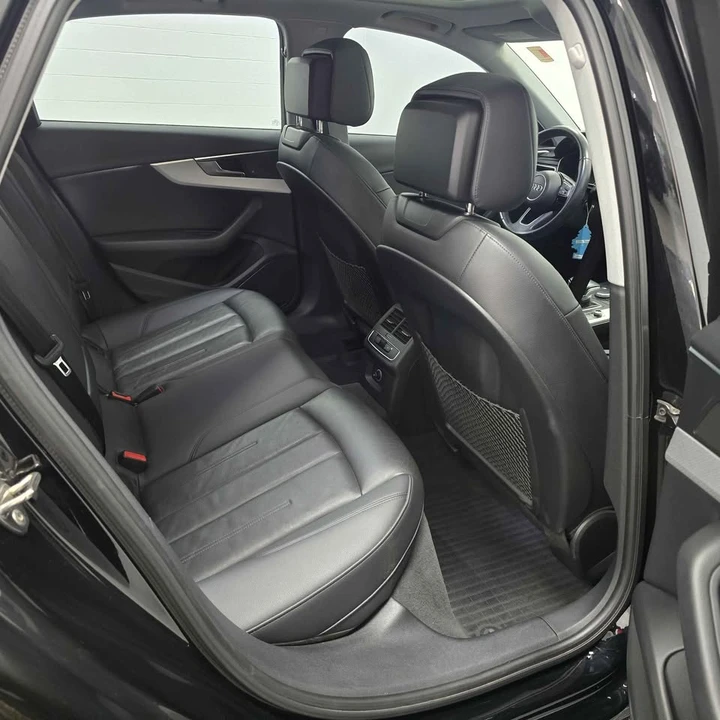 2018 Audi B9 A4 - Image 12 of 19