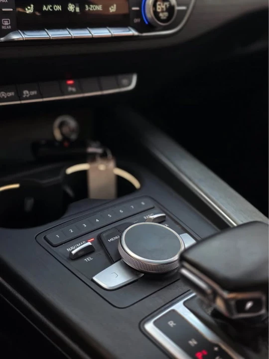 2018 Audi B9 A4 - Image 14 of 20