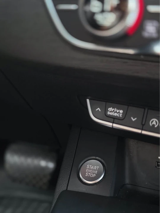 2018 Audi B9 A4 - Image 11 of 20