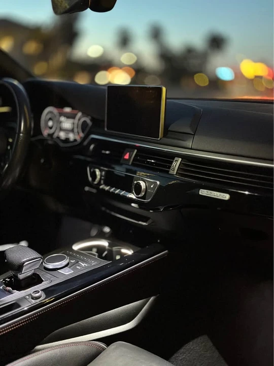 2018 Audi B9 A4 - Image 13 of 18