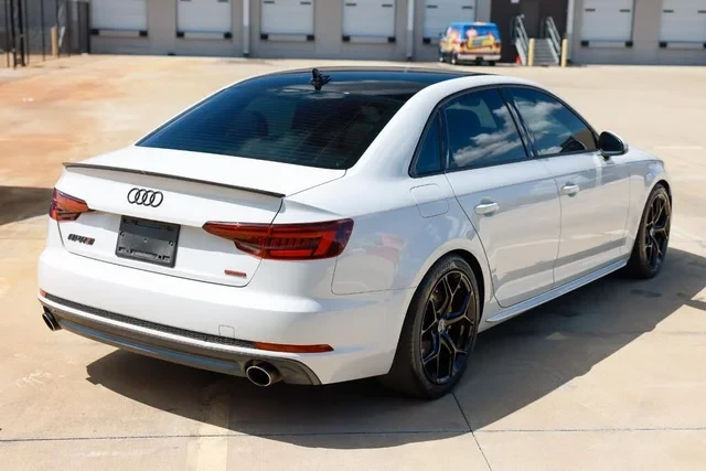 2018 Audi B9 A4 - Image 11 of 19