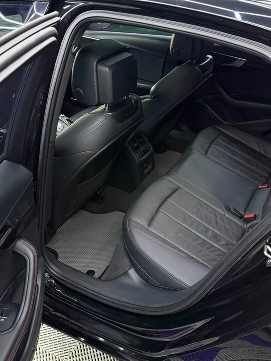 2018 Audi B9 A4 - Image 11 of 16