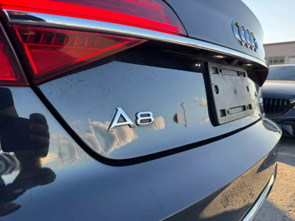 2018 Audi D5 A8 - Image 5 of 12