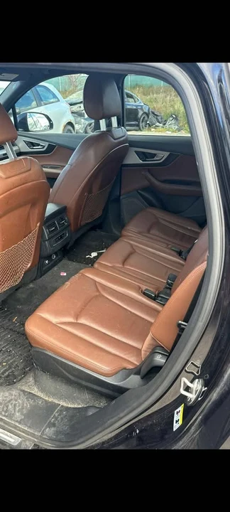 2018 Audi 4M Q7 - Image 9 of 14