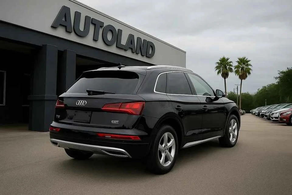 2018 Audi FY Q5 - Image 2 of 5