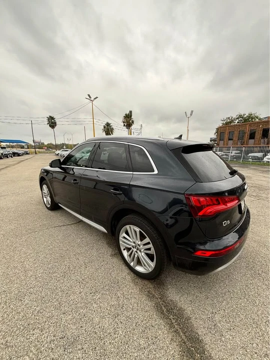 2018 Audi FY Q5 - Image 2 of 8