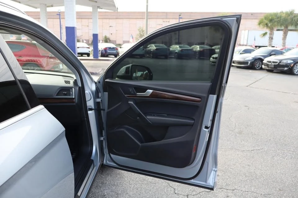 2018 Audi FY Q5 - Image 8 of 19