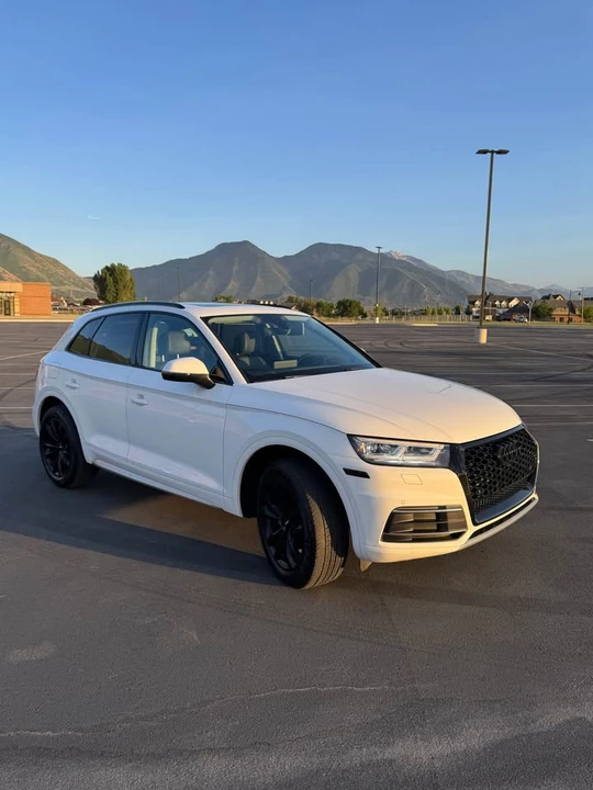 2018 Audi FY Q5 - Image 2 of 10