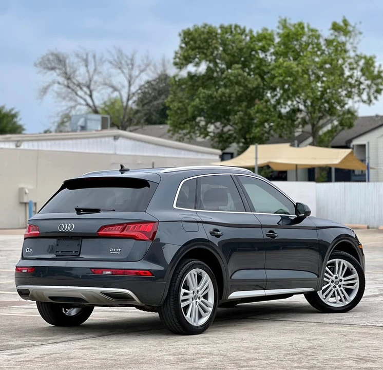 2018 Audi FY Q5 - Image 2 of 20