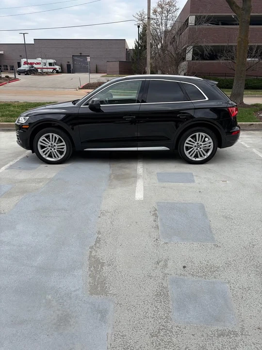2018 Audi FY Q5 - Image 3 of 10