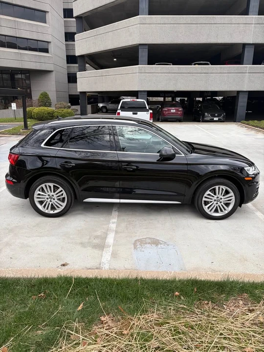 2018 Audi FY Q5 - Image 2 of 10