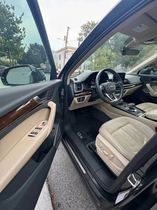2018 Audi FY Q5 - Image 9 of 20