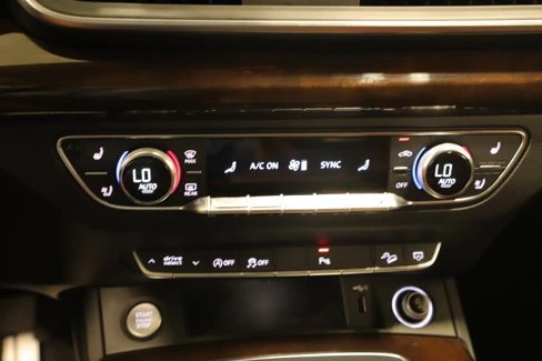 2018 Audi FY Q5 - Image 7 of 20