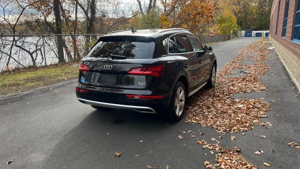 2018 Audi FY Q5 - Image 2 of 20