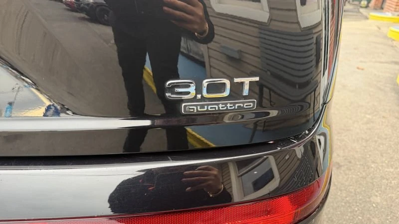 2018 Audi 4M Q7 - Image 18 of 19
