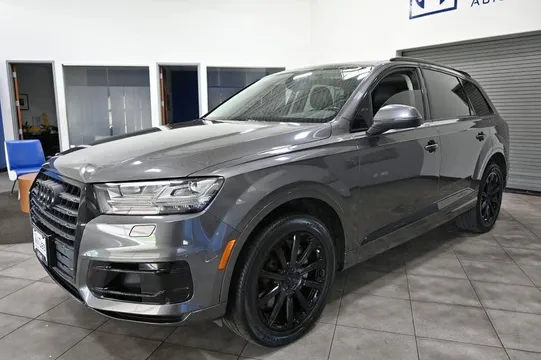 2018 Audi Q7 Premium Plus