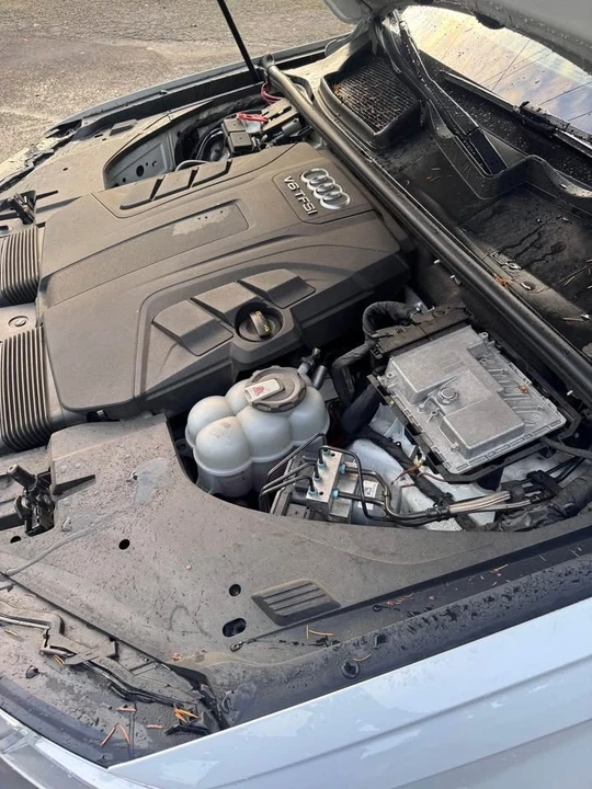 2018 Audi 4M Q7 - Image 18 of 18