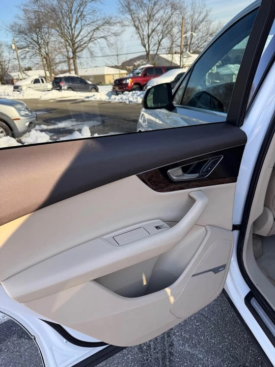 2018 Audi 4M Q7 - Image 10 of 17
