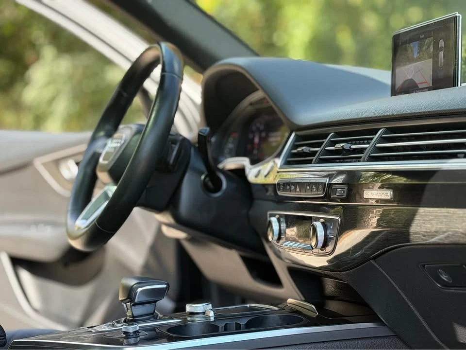2018 Audi 4M Q7 - Image 5 of 10