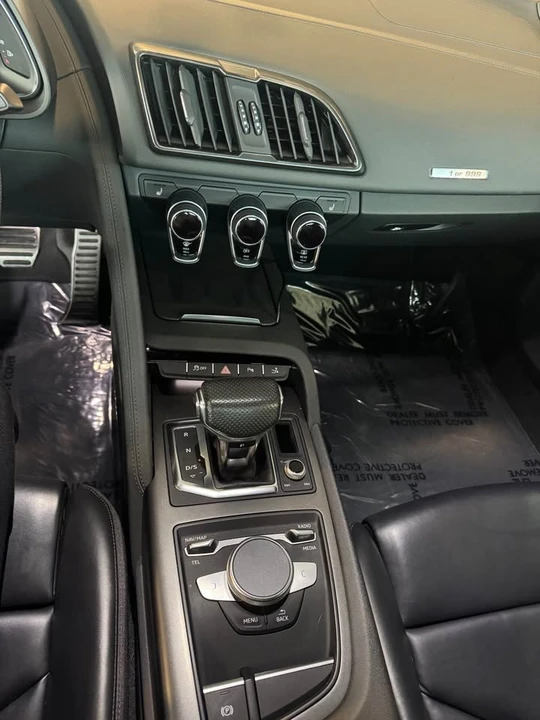 2018 Audi 4S R8 - Image 12 of 13