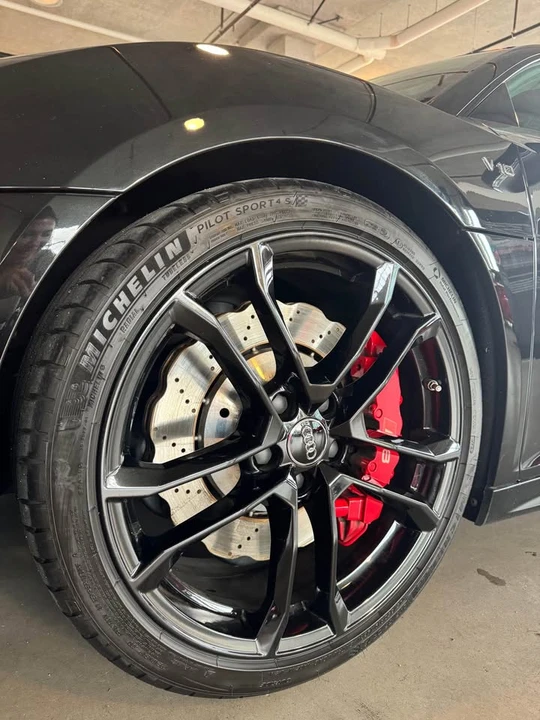 2018 Audi 4S R8 - Image 3 of 13