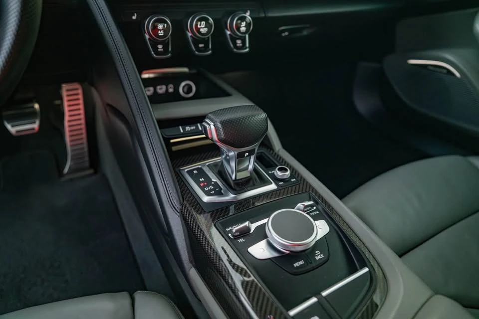 2018 Audi 4S R8 - Image 16 of 16