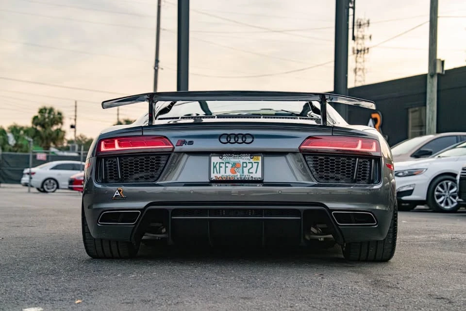 2018 Audi 4S R8 - Image 2 of 16