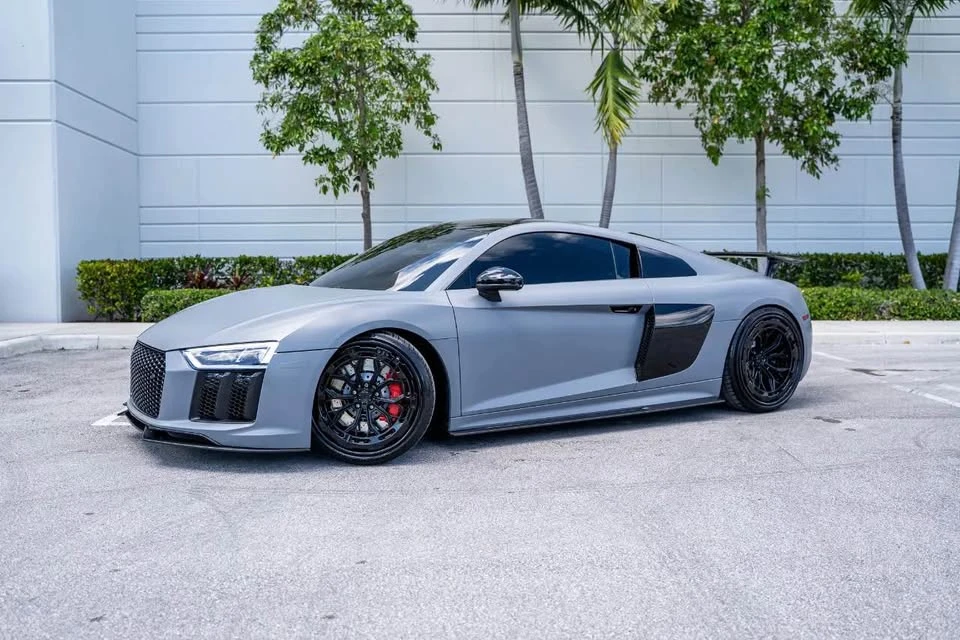 2018 Audi 4S R8 - Image 2 of 17