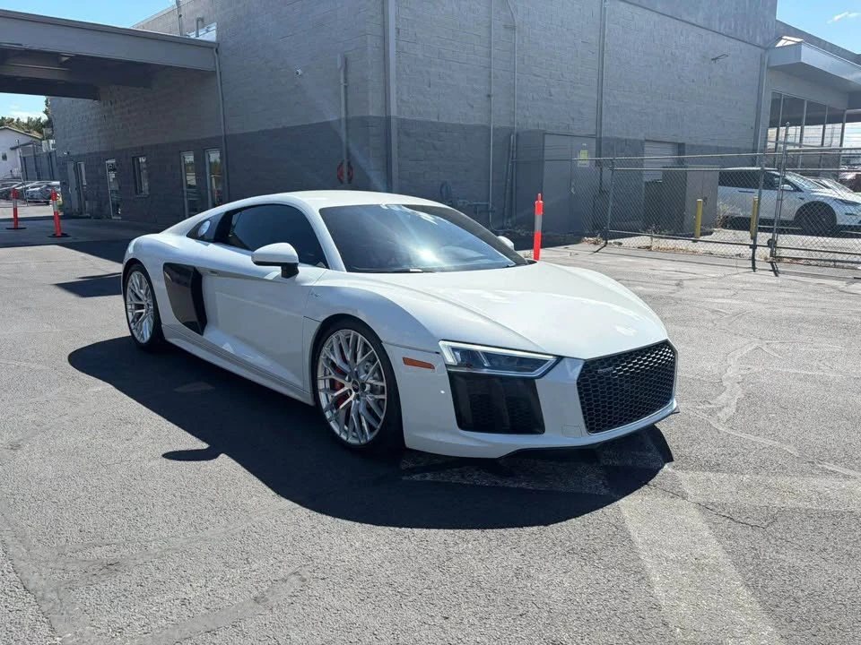 2018 Audi 4S R8 - Image 2 of 10
