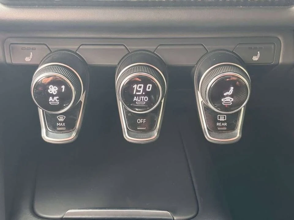 2018 Audi 4S R8 - Image 14 of 19