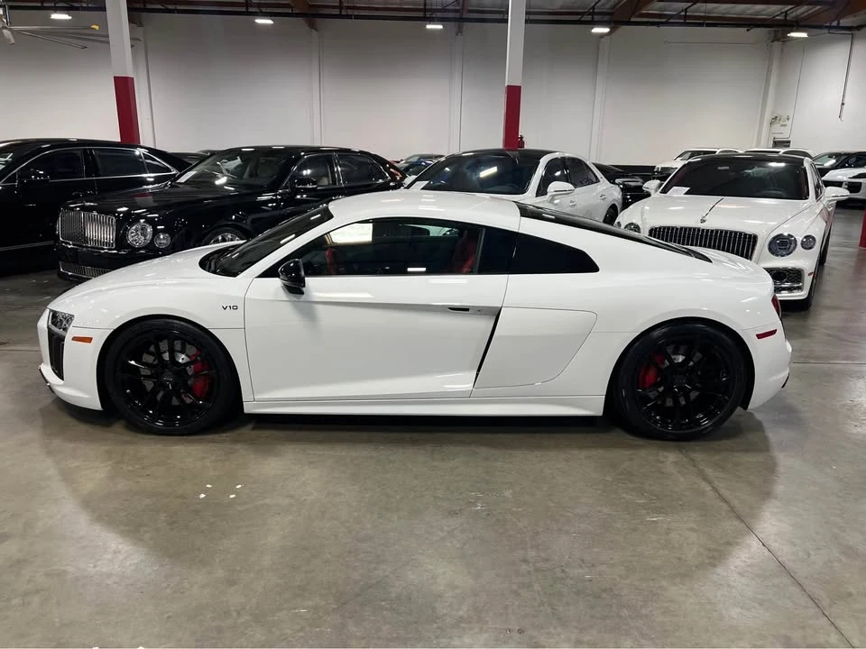 2018 Audi 4S R8 - Image 2 of 10