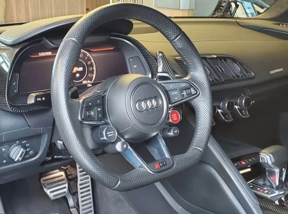 2018 Audi 4S R8 - Image 8 of 14