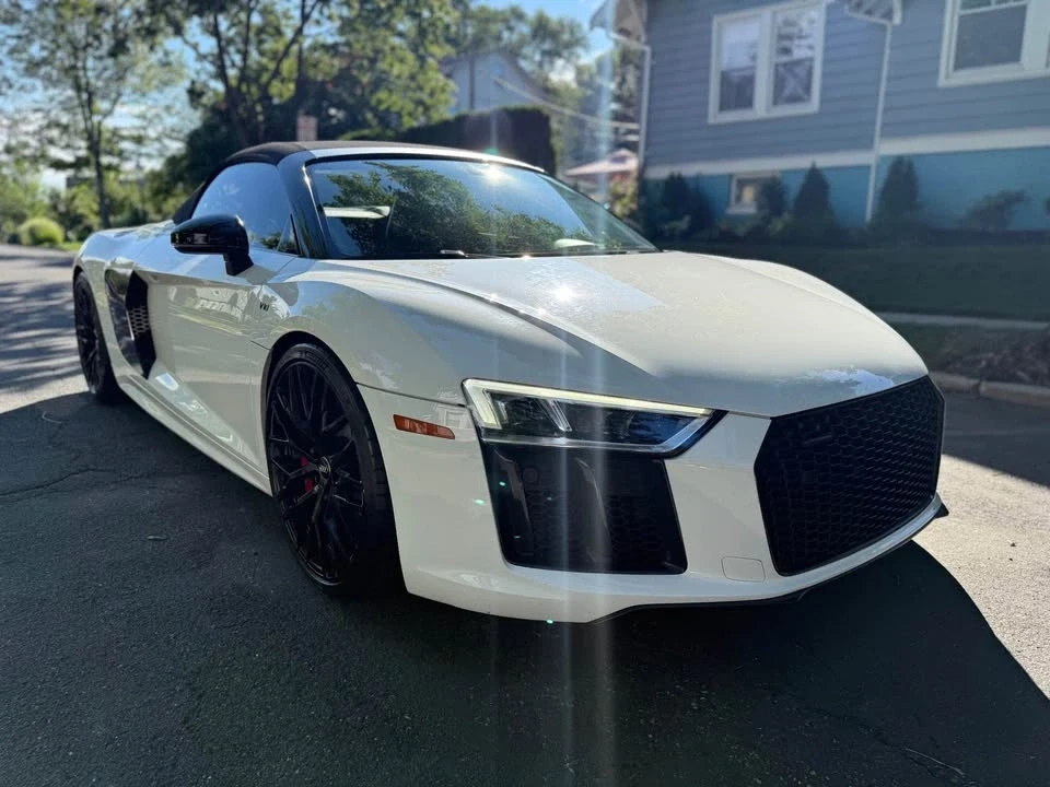 2018 Audi 4S R8 - Image 10 of 15