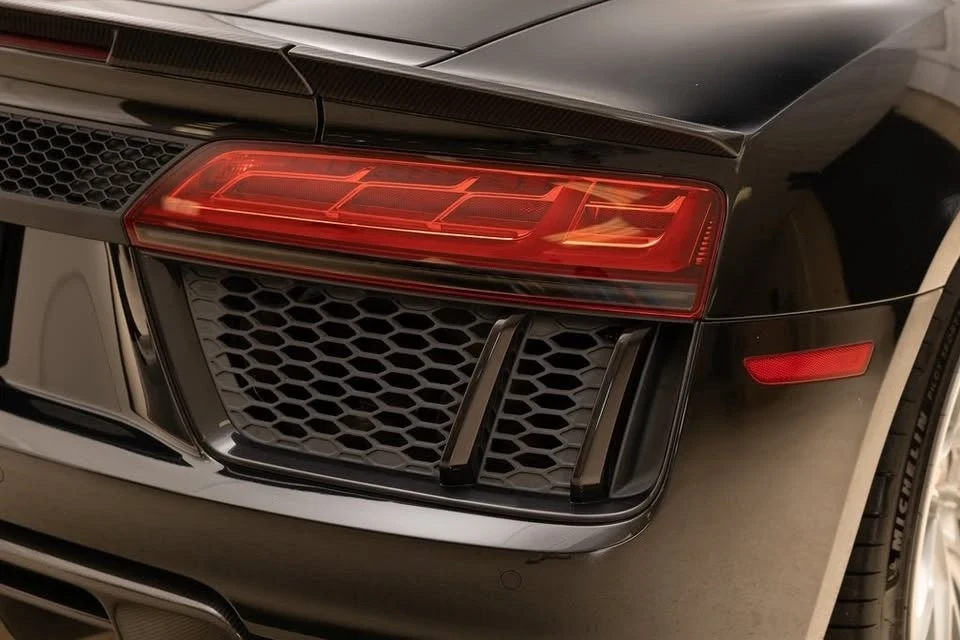 2018 Audi 4S R8 - Image 19 of 20